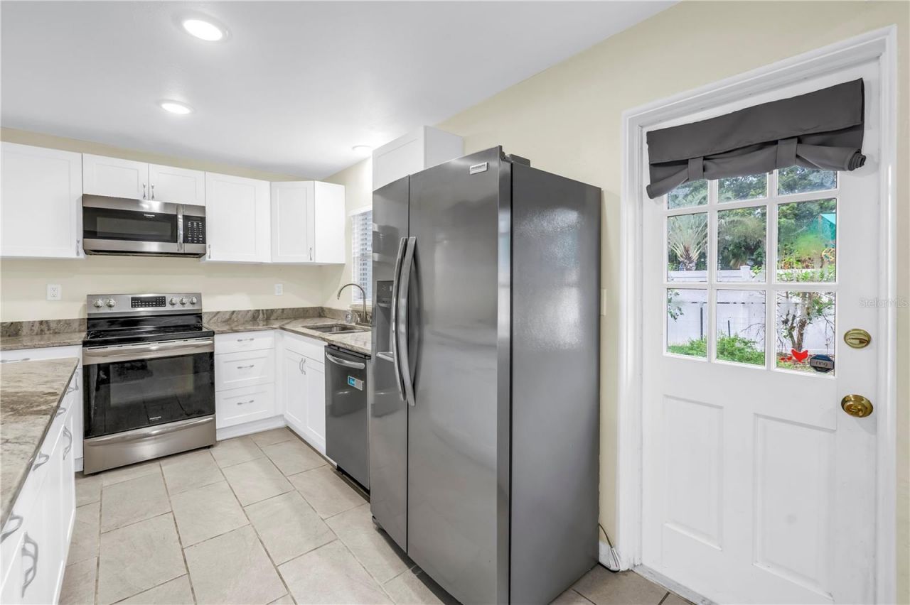 6195 28th Avenue N, Saint Petersburg, FL 33710 Photo