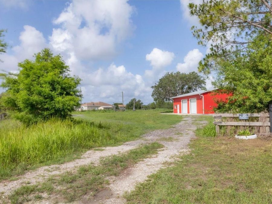 Property Image 8