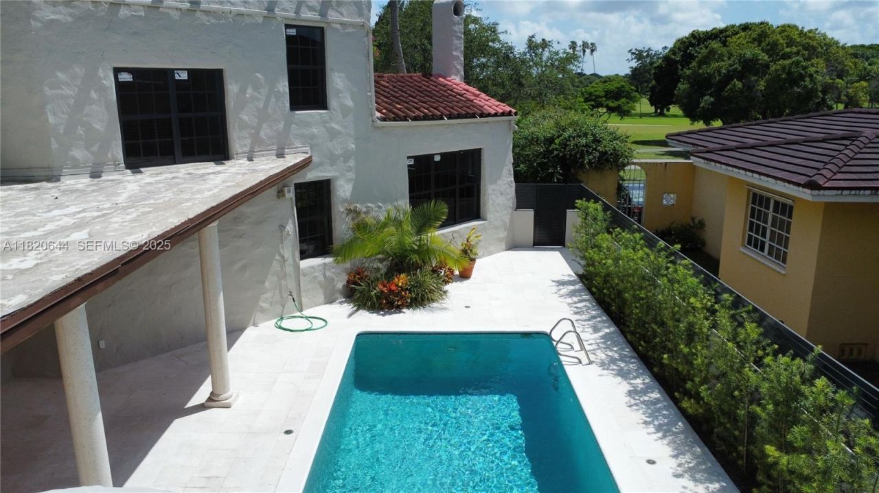 85 Deer Run, Miami Springs, FL 33166 Photo