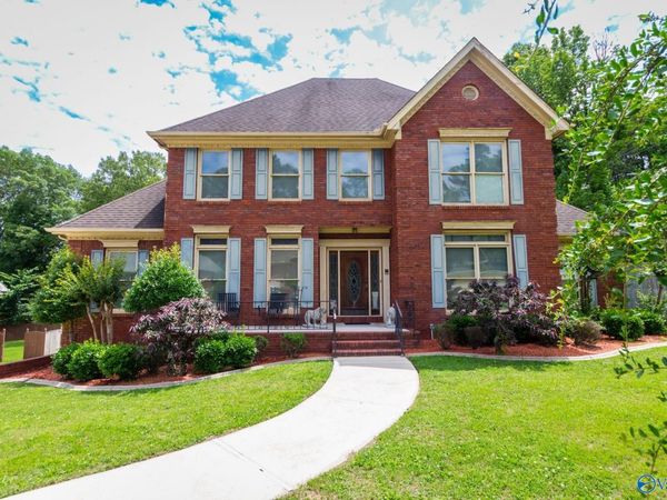 3318 Cedarhurst Drive SW, Decatur, AL 35603