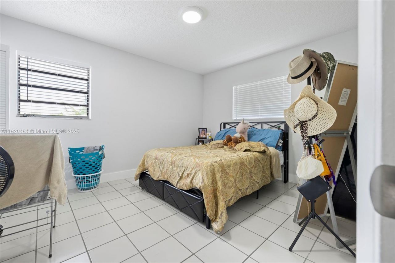 23421 SW 217th Ave, Homestead, FL 33031 Photo