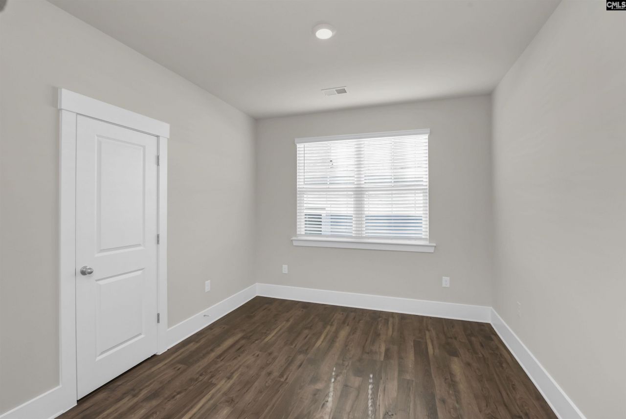 488 Forest Edge Trail Photo 6