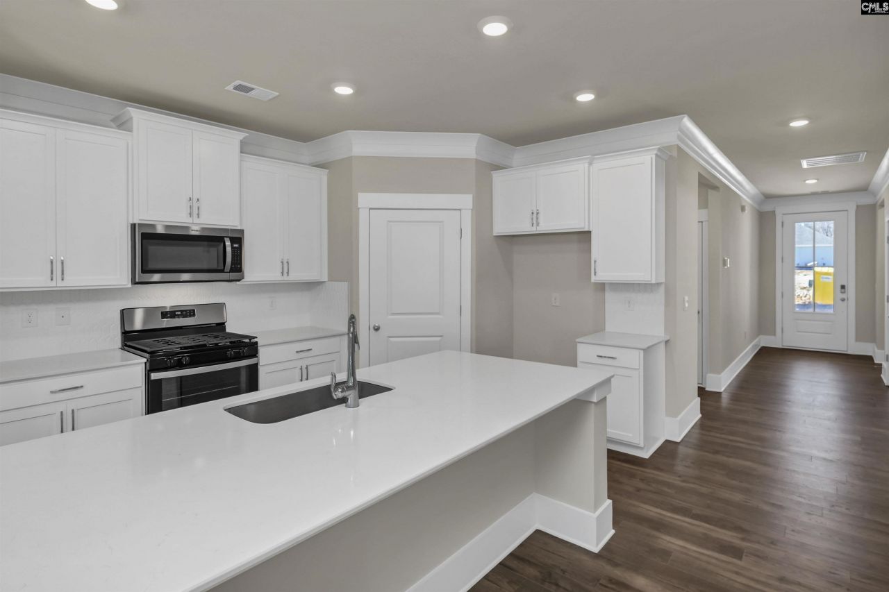 488 Forest Edge Trail Photo 8