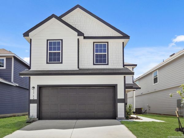 13632 Helton Pass, St Hedwig, TX 78152