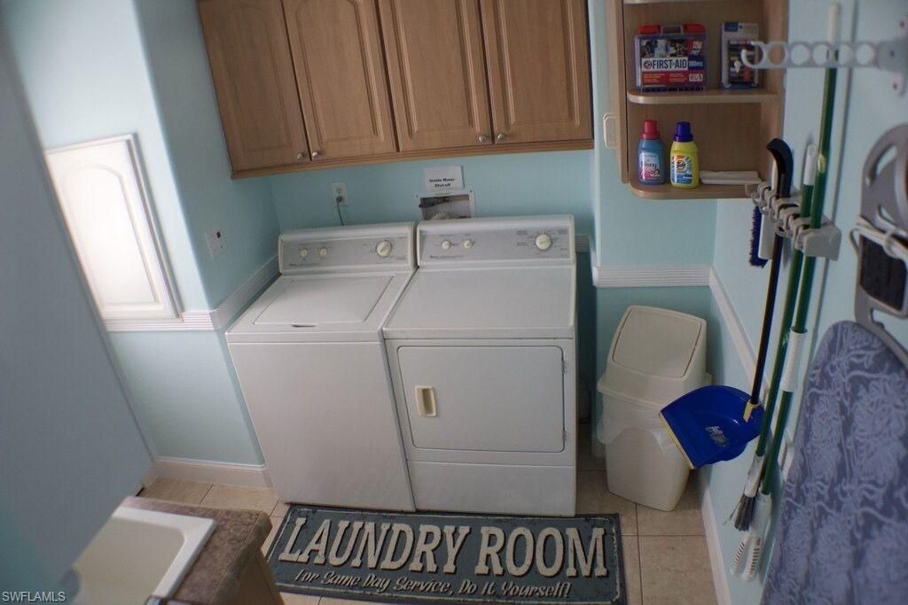 3140 Binnacle Ln, Saint James City, FL 33956 Photo