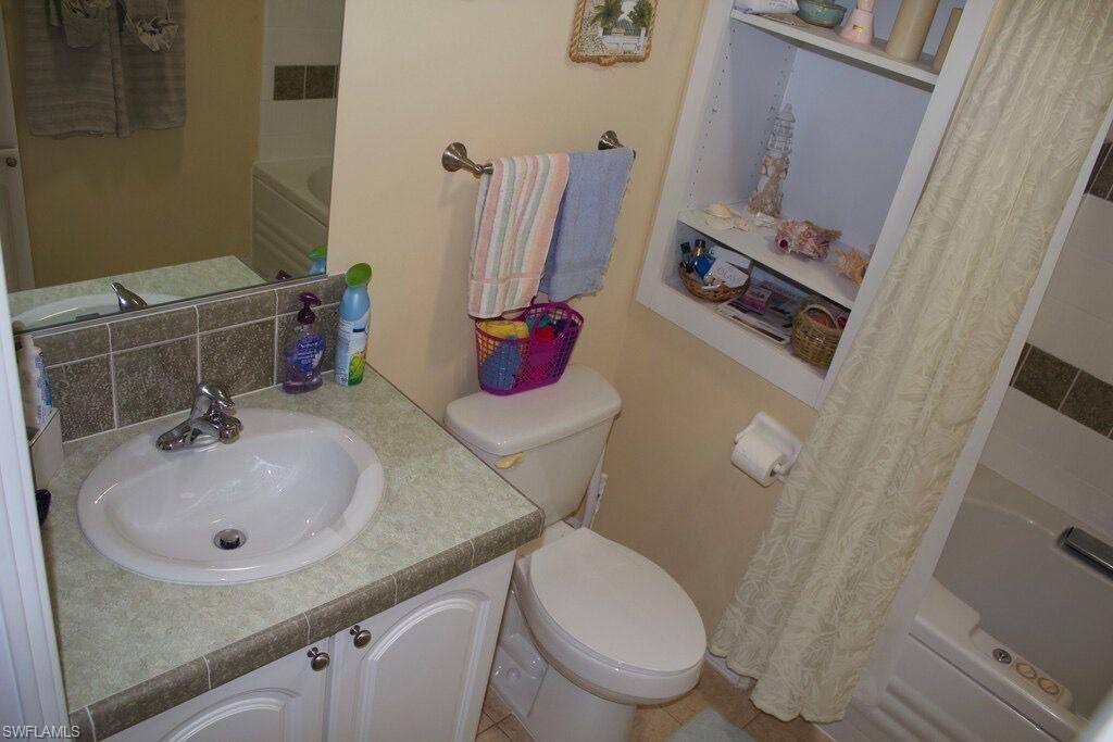 3140 Binnacle Ln, Saint James City, FL 33956 Photo