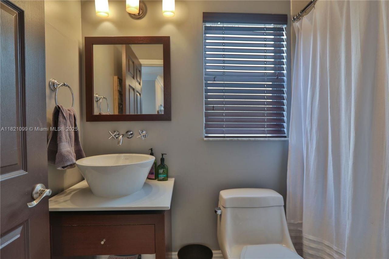 3610 NE 15th Dr, Homestead, FL 33033 Photo