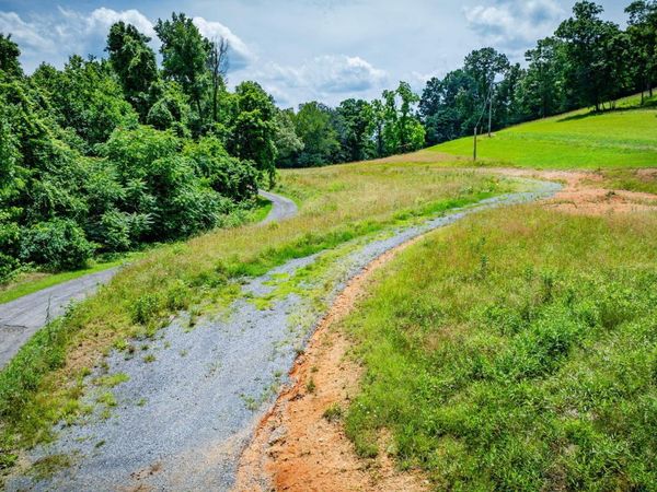 258 Knox Hollow Road, Rogersville, TN 37857