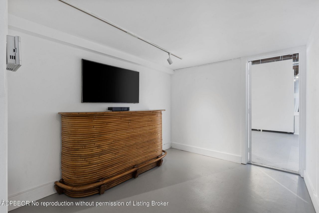 433 Flamingo Drive, West Palm Beach, FL 33401 Photo