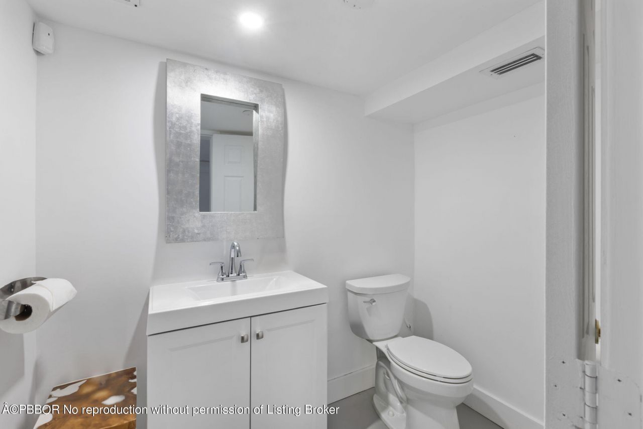 433 Flamingo Drive, West Palm Beach, FL 33401 Photo