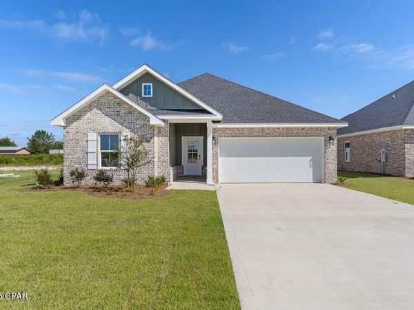 3070 Lucky Farm Lane, Panama City, FL 32404