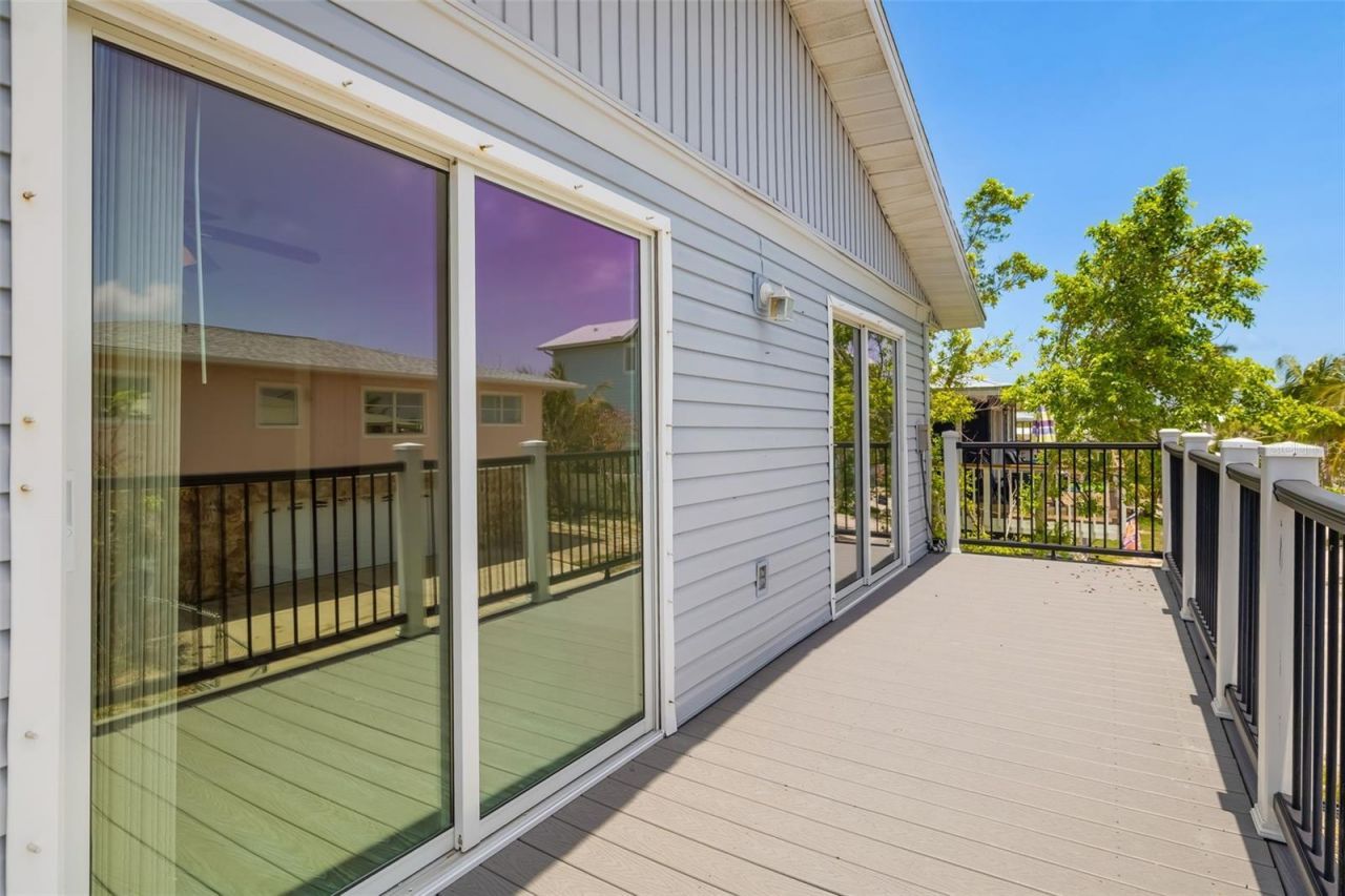 2513 Avenue B, Unit B, Bradenton Beach, FL 34217 Photo