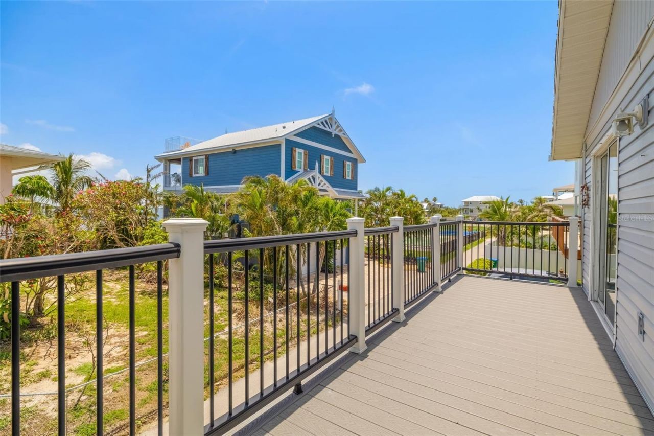 2513 Avenue B, Unit B, Bradenton Beach, FL 34217 Photo