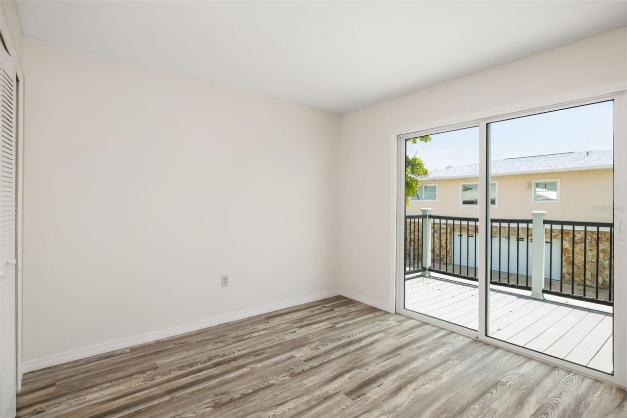 2513 Avenue B, Unit B, Bradenton Beach, FL 34217 Photo