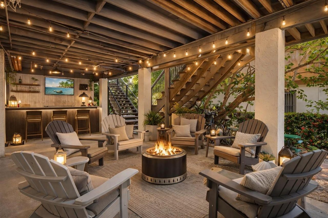 2513 Avenue B, Unit B, Bradenton Beach, FL 34217 Photo