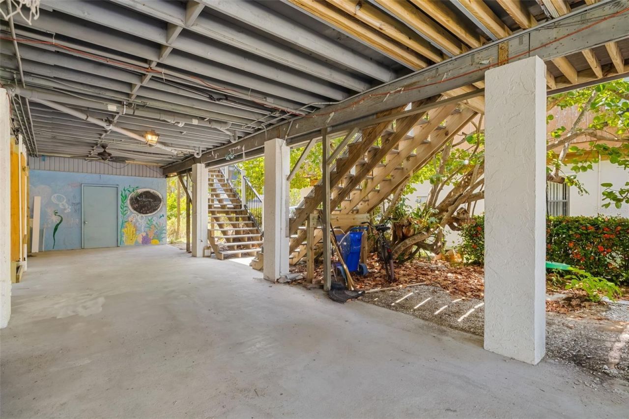 2513 Avenue B, Unit B, Bradenton Beach, FL 34217 Photo