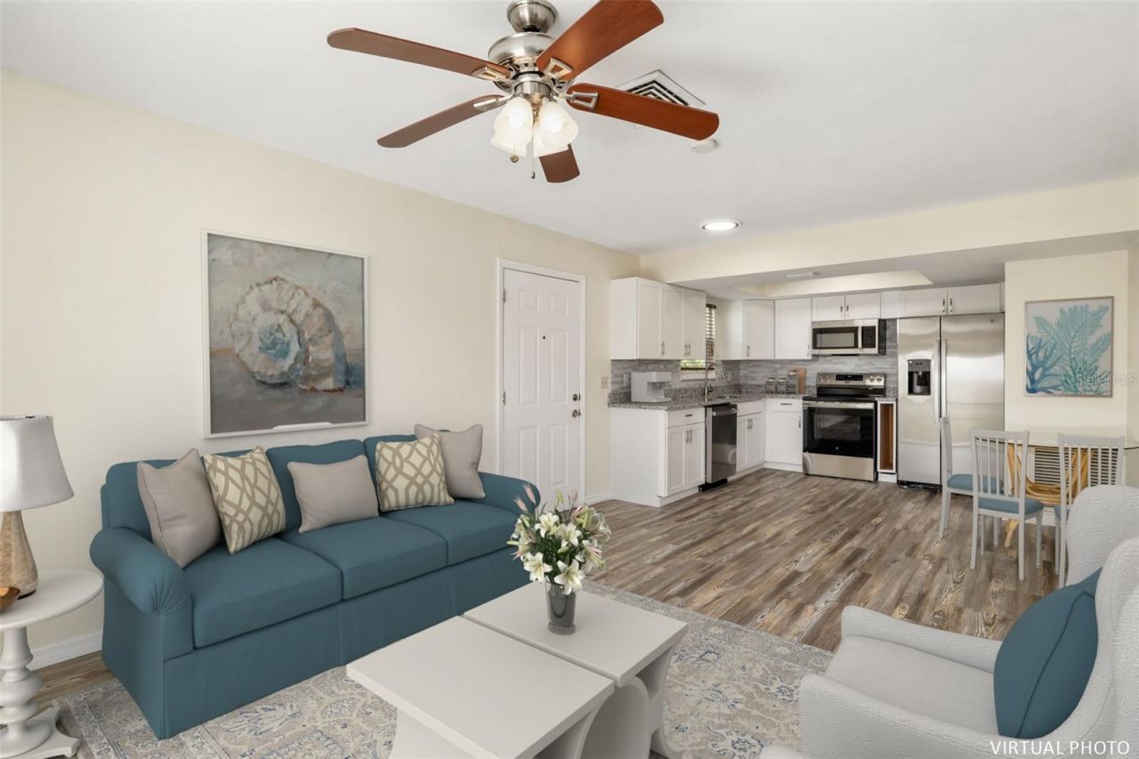 2513 Avenue B, Unit B, Bradenton Beach, FL 34217 Photo