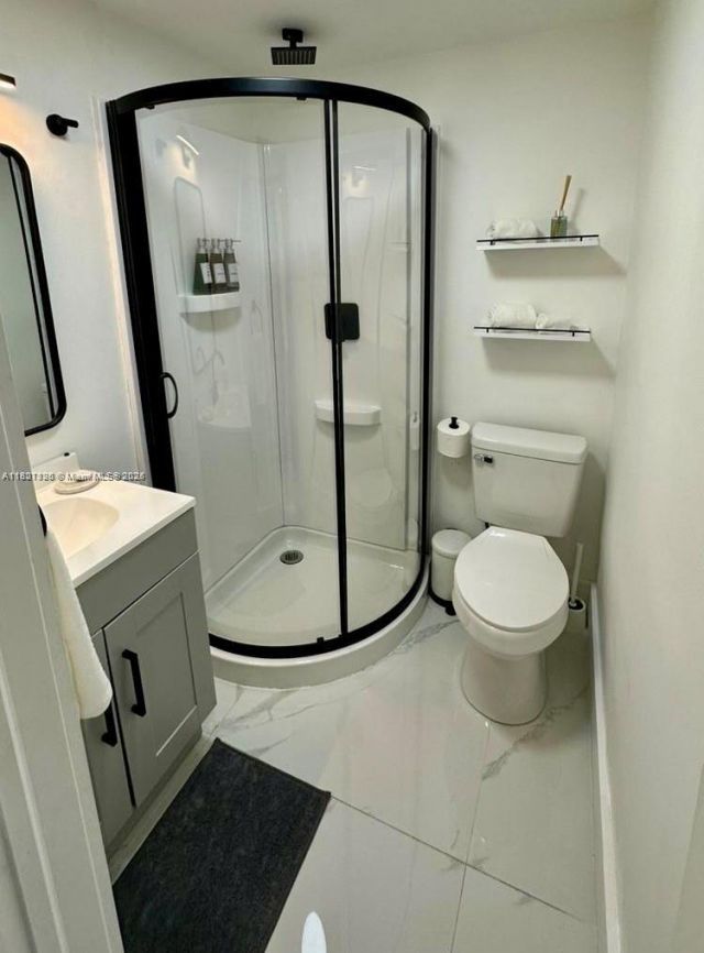 610 NW 111th St, Miami, FL 33168 Photo