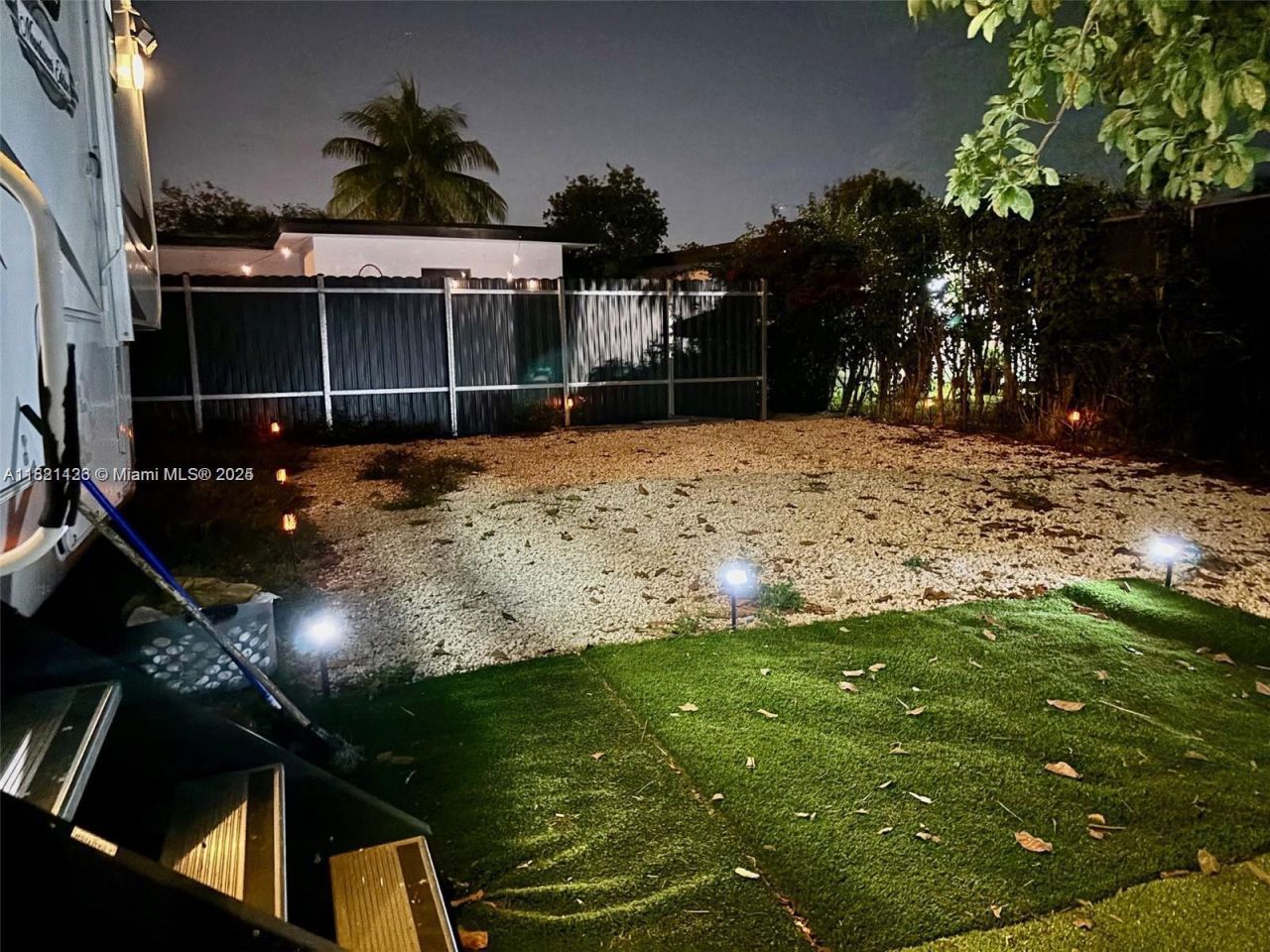 610 NW 111th St, Miami, FL 33168 Photo