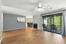 607 Greencastle Drive photo 4