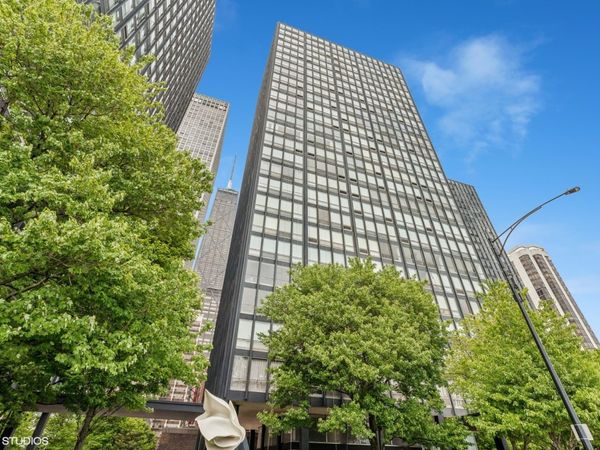 880 N Lake Shore Drive, Unit 4E, Chicago, IL 60611