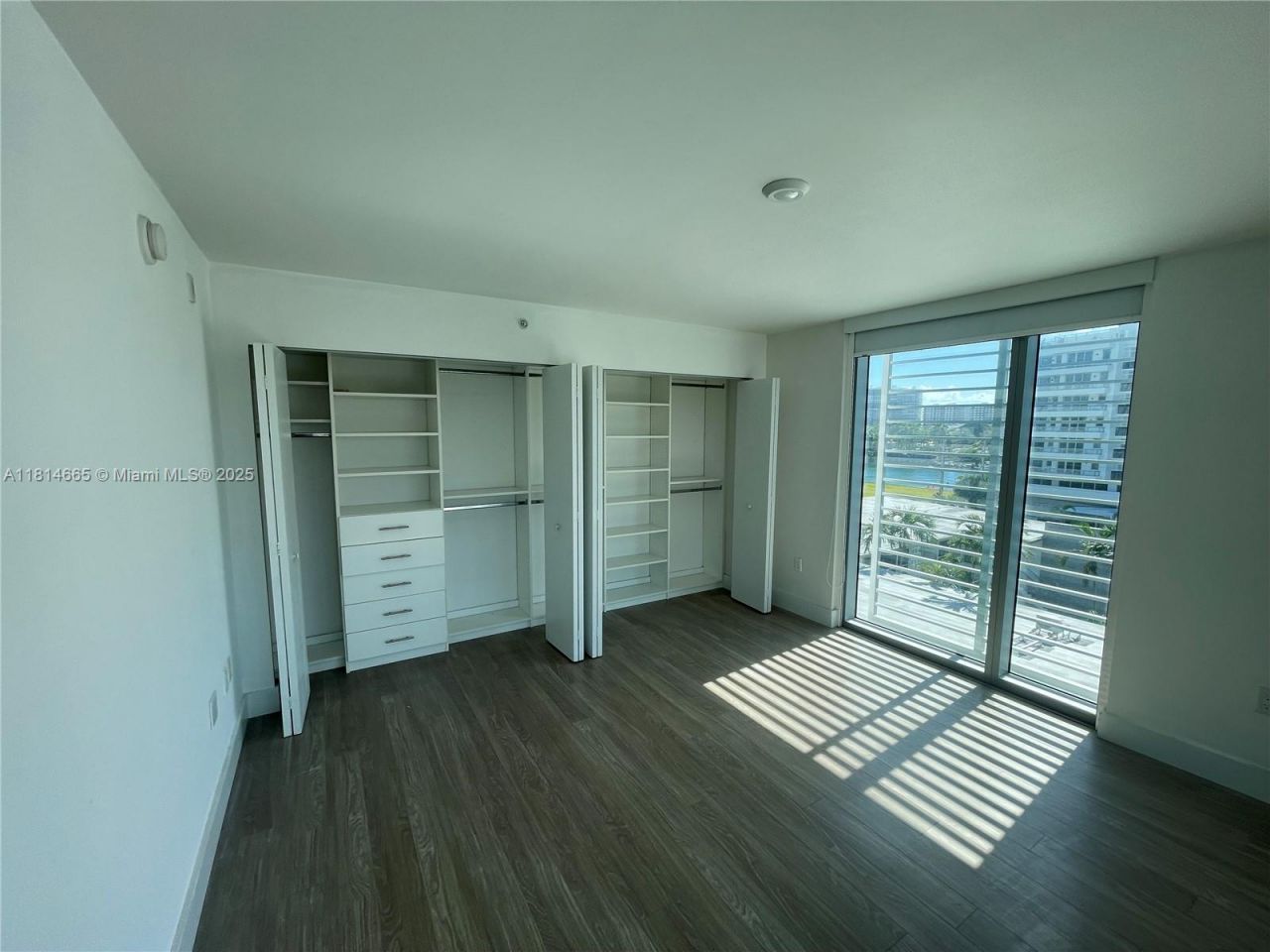 1025 92nd St, Unit 607, Bay Harbor Islands, FL 33154 Photo