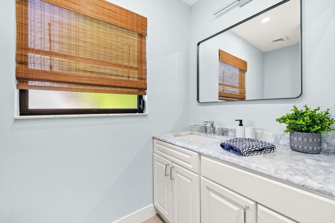 1448 Albatross Rd, Sanibel, FL 33957 Photo