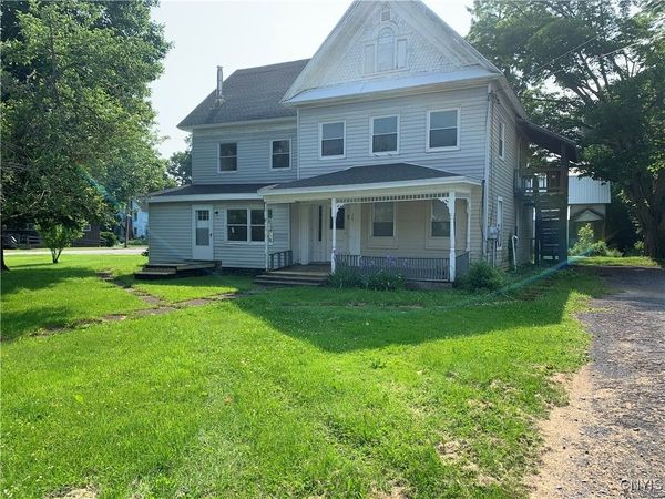 20 Park Avenue, Lacona, NY 13083