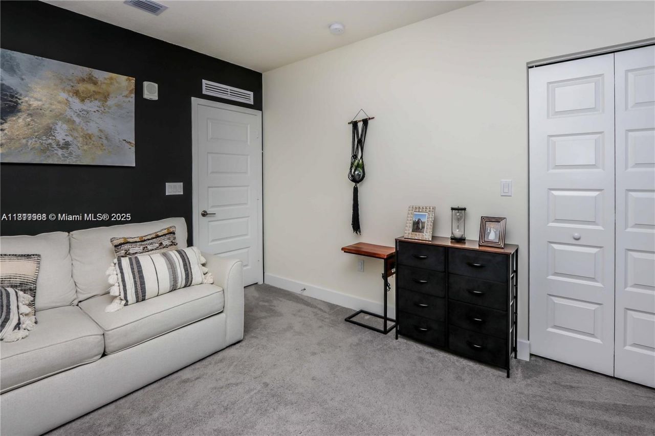 8363 NW 41st St, Unit A-109, Doral, FL 33166 Photo