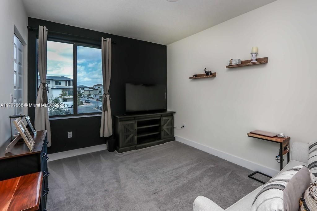 8363 NW 41st St, Unit A-109, Doral, FL 33166 Photo