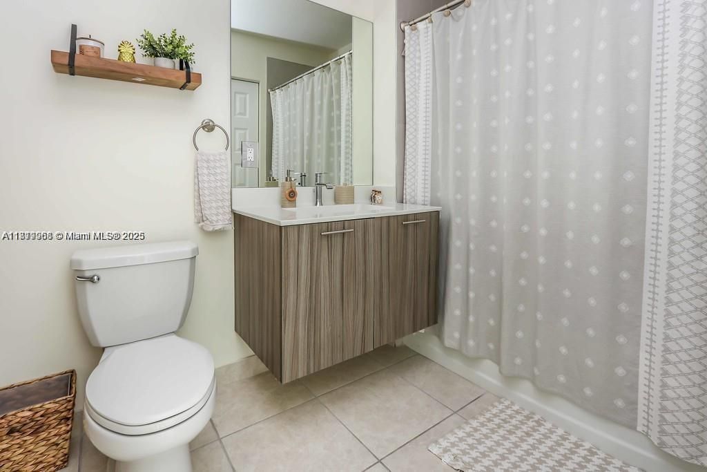 8363 NW 41st St, Unit A-109, Doral, FL 33166 Photo