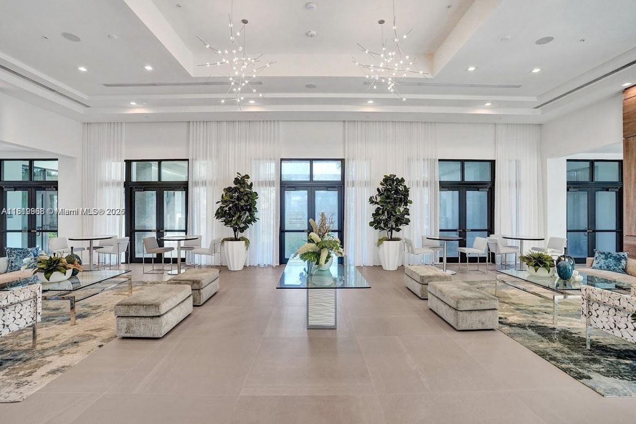 8363 NW 41st St, Unit A-109, Doral, FL 33166 Photo