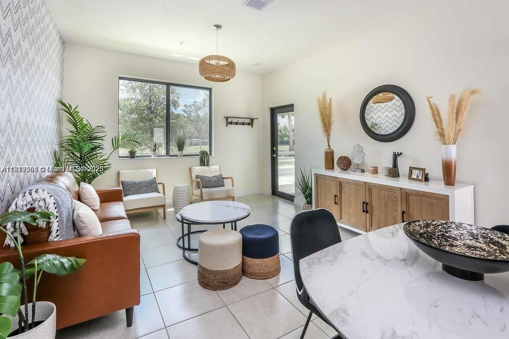 8363 NW 41st St, Unit A-109, Doral, FL 33166 Photo