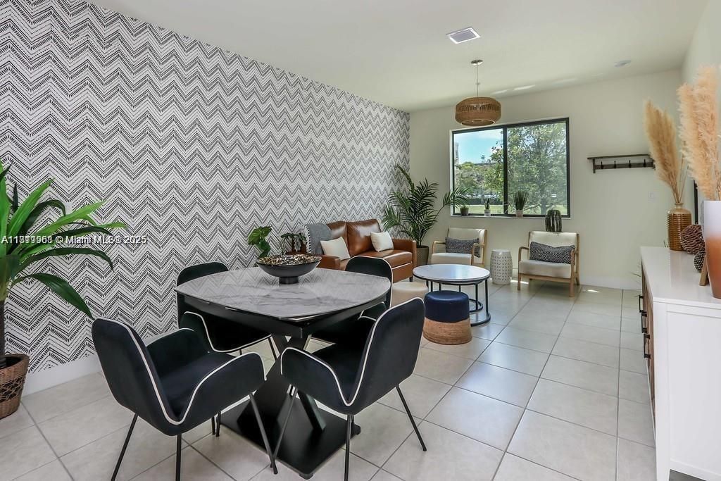 8363 NW 41st St, Unit A-109, Doral, FL 33166 Photo