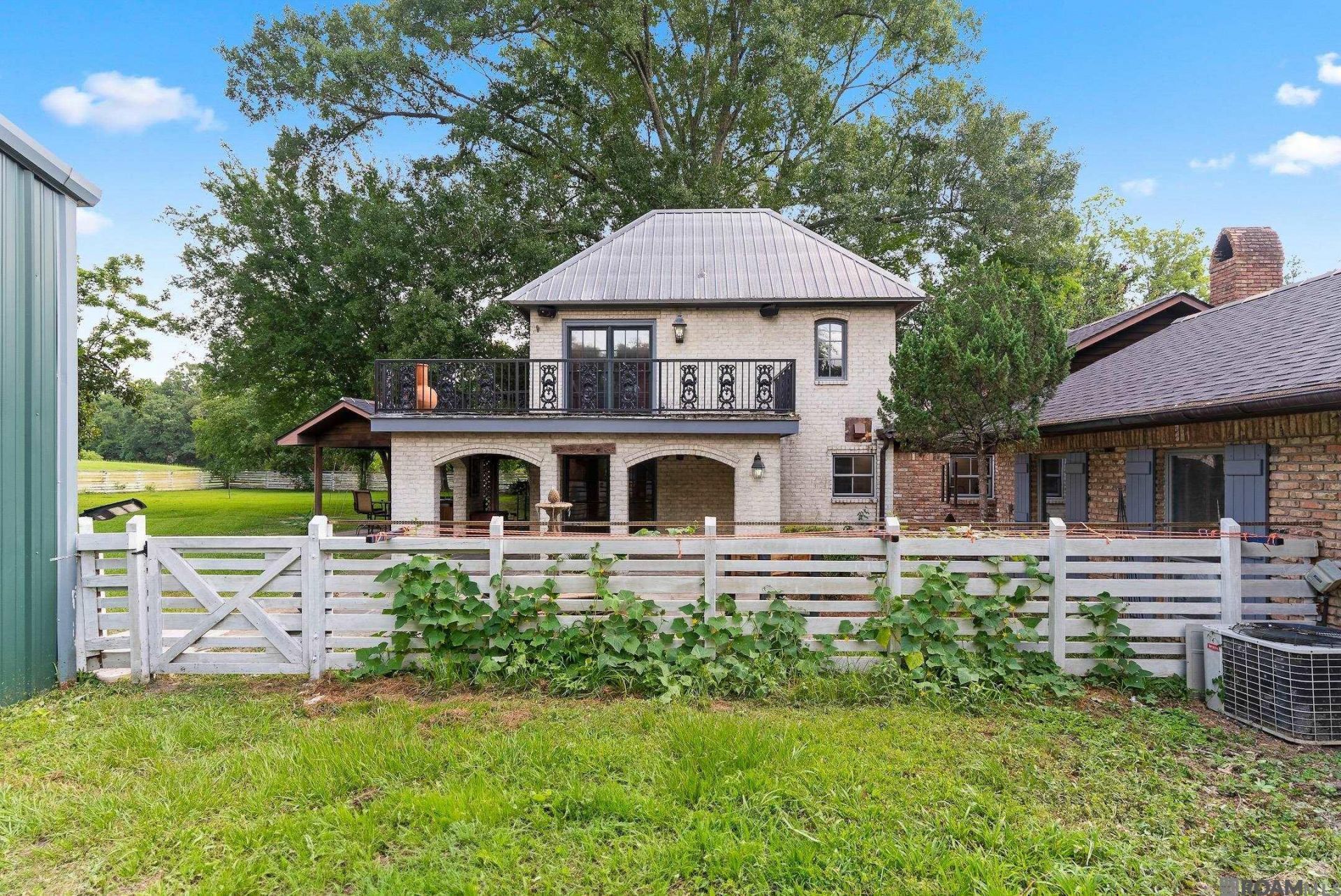 14421 Highland Rd, Saint George, LA 70810 Main Photo