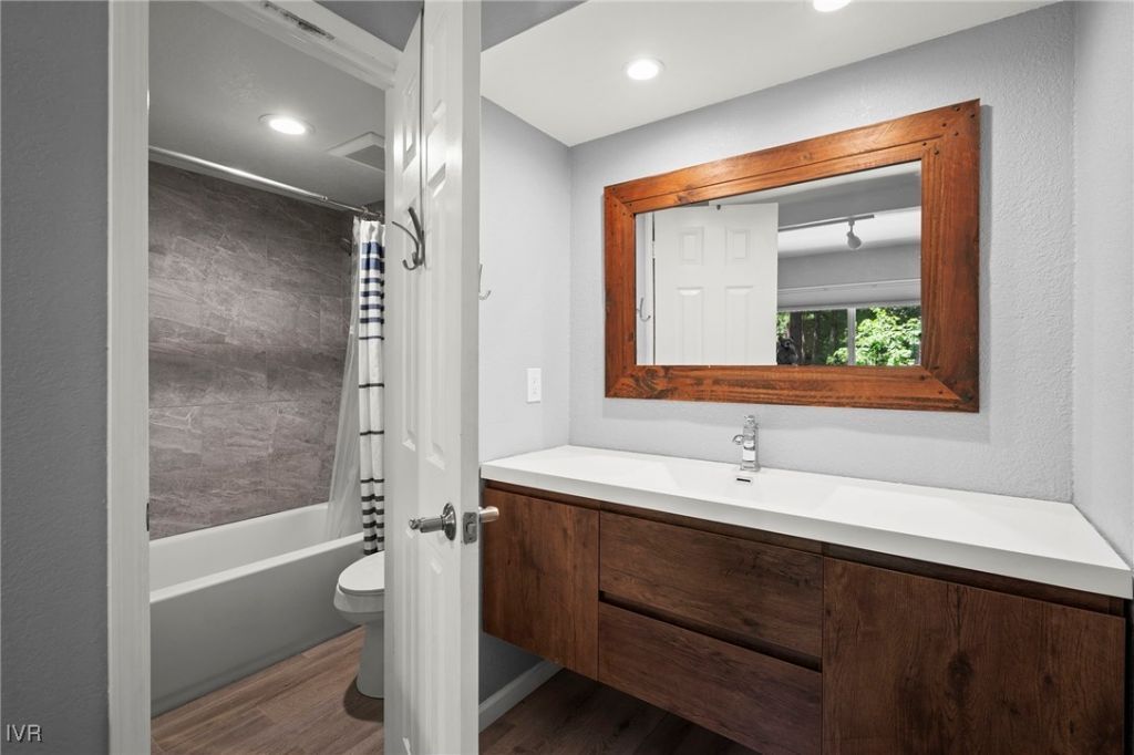 830 Oriole Way, Unit 7, Incline Village, NV 89451 Photo