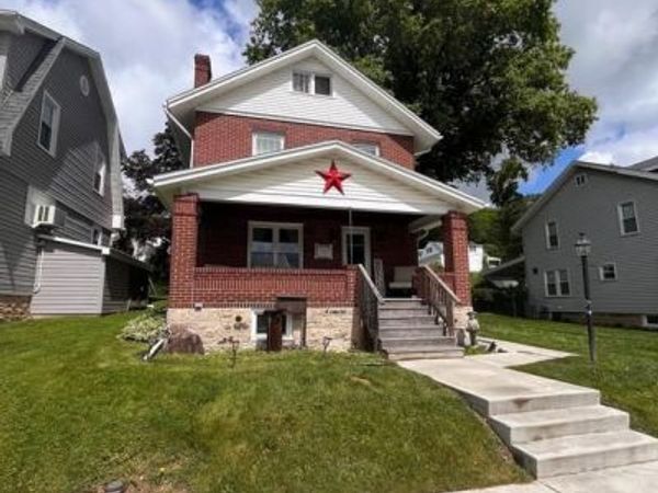 220 27TH AVENUE, ALTOONA, PA 16601