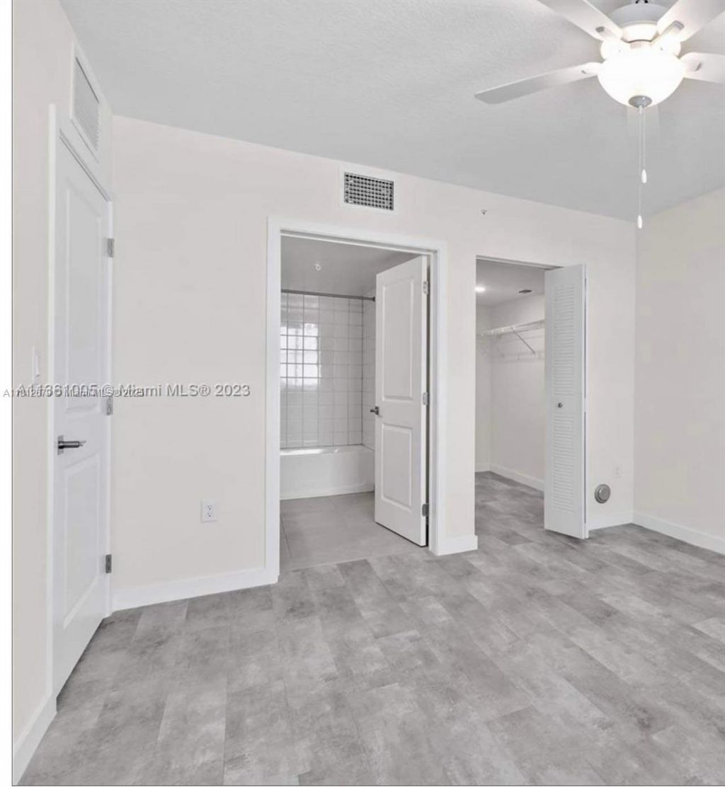400 NW 112th Ave, Unit 718, Sweetwater, FL 33172 Photo