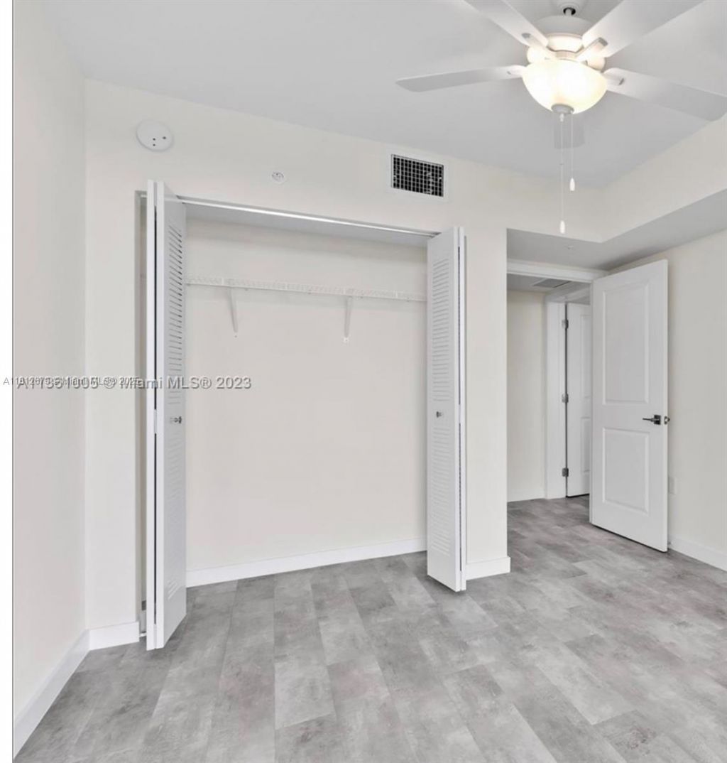 400 NW 112th Ave, Unit 718, Sweetwater, FL 33172 Photo