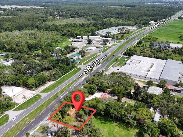 16220 LENORD STREET, UMATILLA, FL 32784
