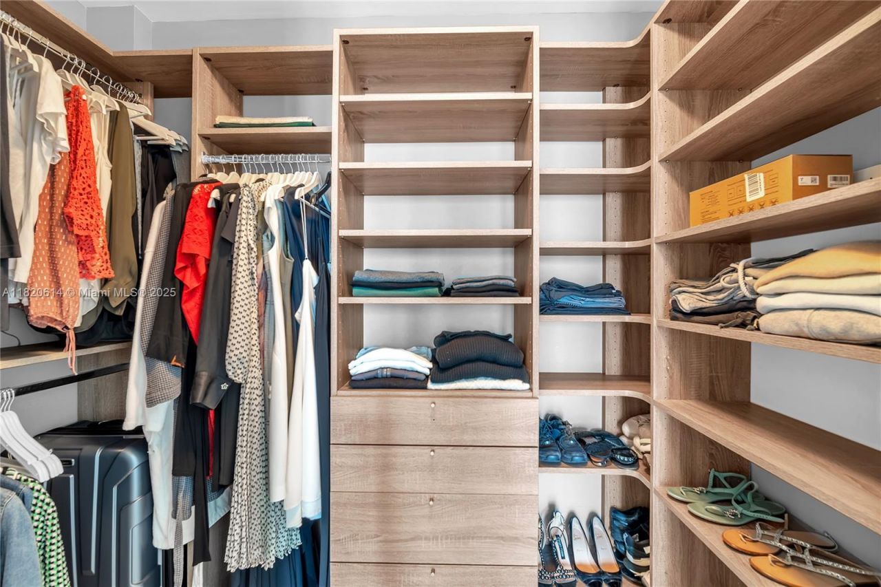 2900 NE 7th Ave, Unit 1806, Miami, FL 33137 Photo