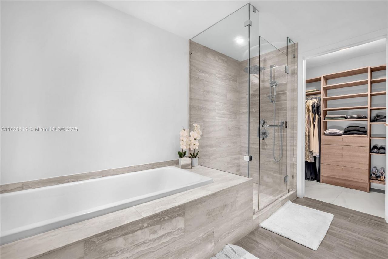 2900 NE 7th Ave, Unit 1806, Miami, FL 33137 Photo