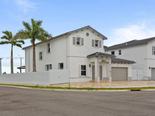 21205 SW 127th Ct, Miami, FL 33177