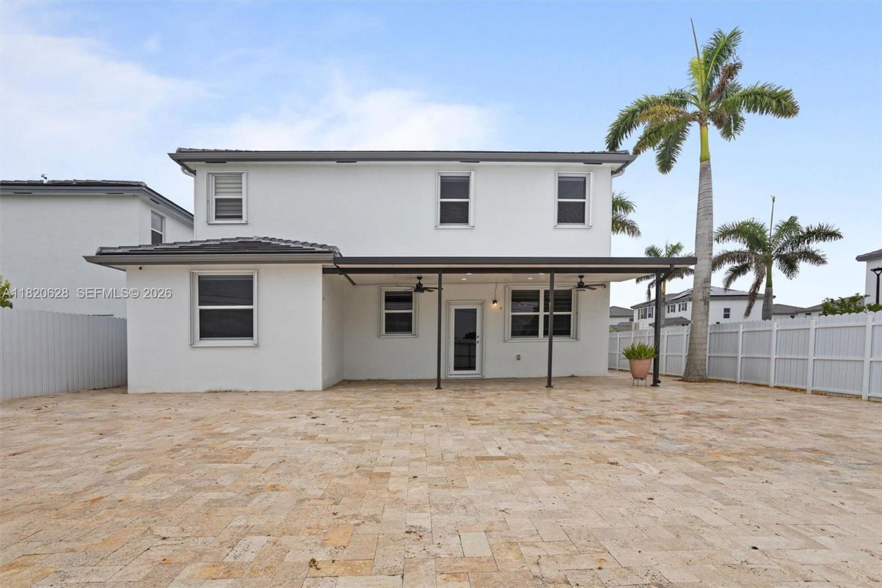 21205 SW 127th Ct, Miami, FL 33177 Photo