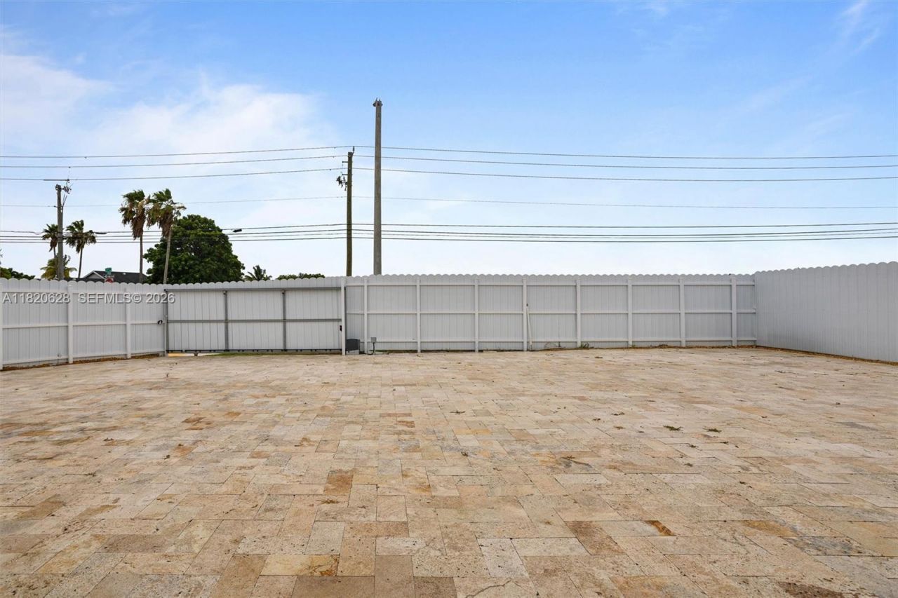 21205 SW 127th Ct, Miami, FL 33177 Photo