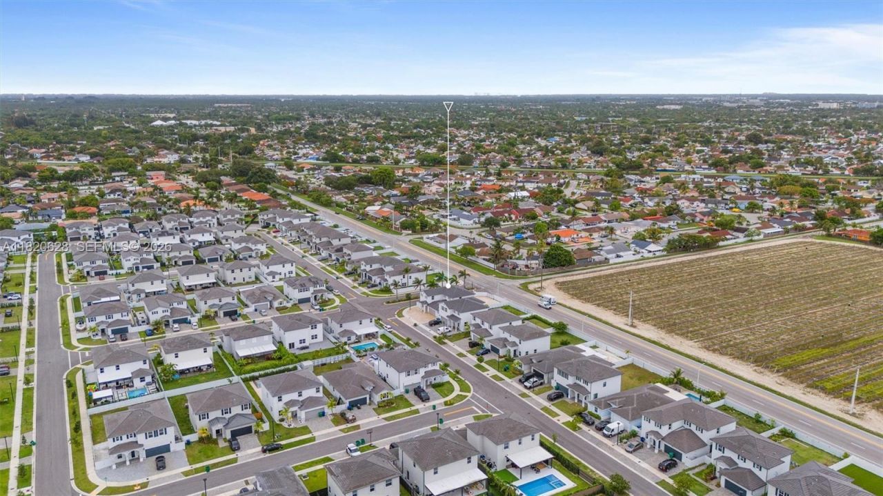 21205 SW 127th Ct, Miami, FL 33177 Photo