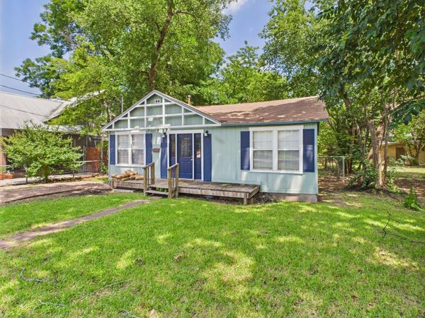 1607 S 2nd ST, Austin, TX 78704