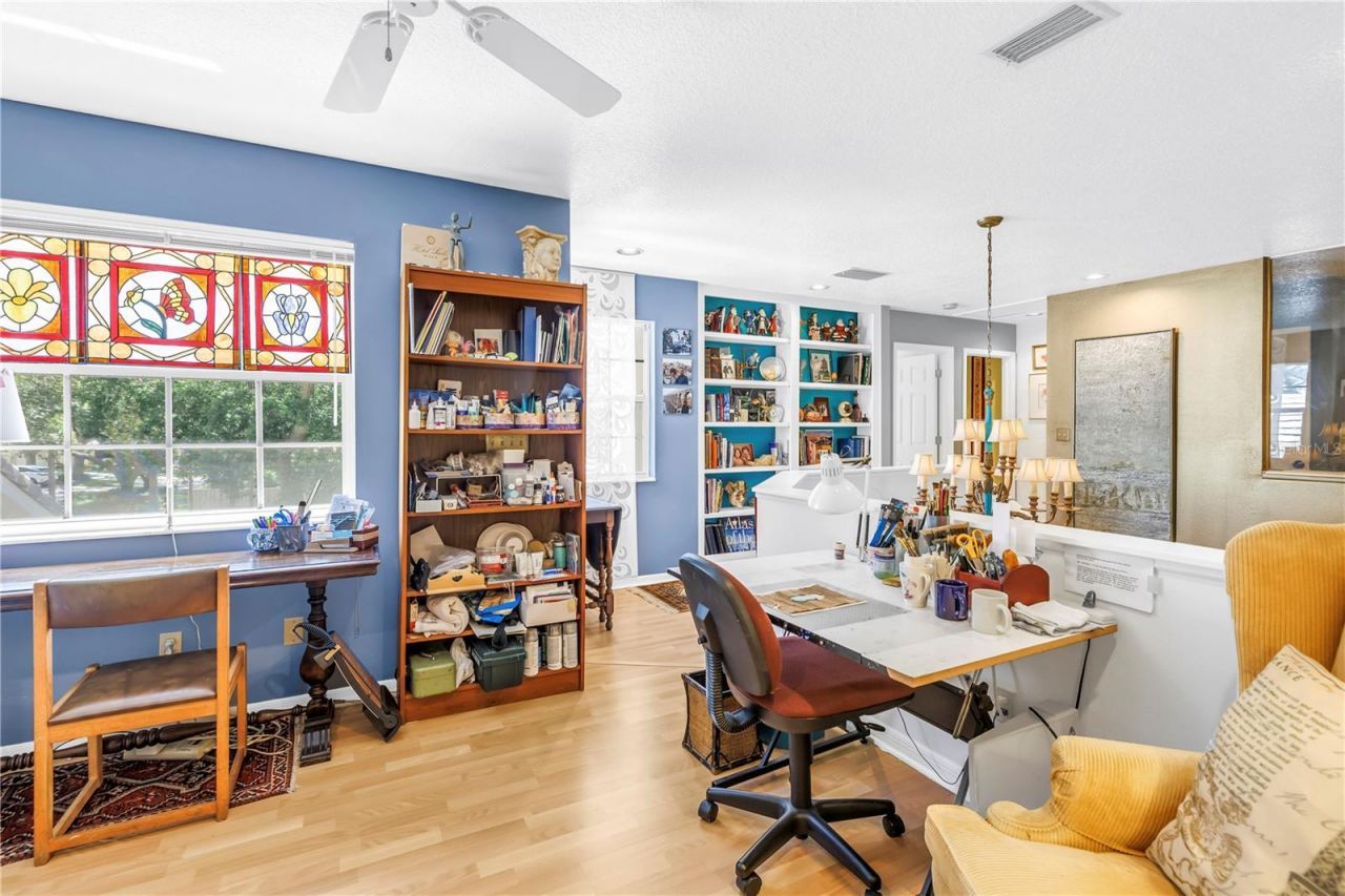 5090 White Pine Circle Ne, Saint Petersburg, FL 33702 Photo