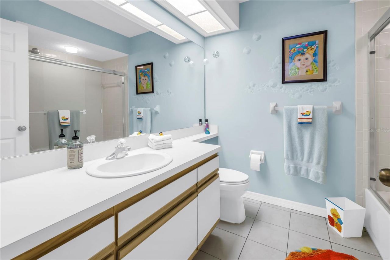 5090 White Pine Circle Ne, Saint Petersburg, FL 33702 Photo