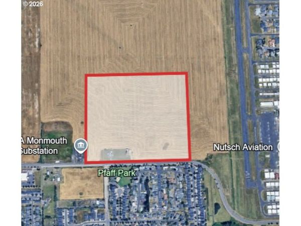 8575 HOFFMAN RD, Independence, OR 97351